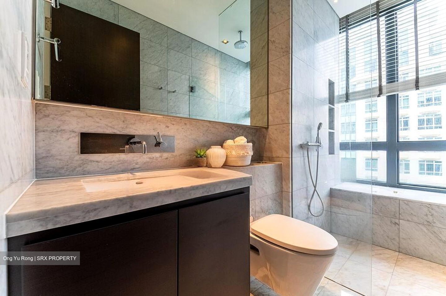 Sui Generis (D10), Condominium #484218621